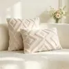 Capa de Almofada de Sofá Transfronteiriça Decoração de Sala de Estar Modelo Plush Bordado Estilo Pastoral Americano Ins Capa de Almofada Lavável Pelo