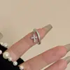 Anillo Abierto de Metal de Alta Gama Estilo Coreano con Colgante de Cruz Microincrustada Ins Personalizado Ajustable Anillo para Apilar