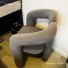 Silla de lujo ligero tocador celebridad de internet crema maquillaje diseñador minimalista moderno dormitorio uso doméstico respaldo mesa de maquillaje taburete para uñas