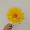 Flores artificiais para o Dia do Professor, margaridas africanas, buquês de flores preservadas, arranjos florais para decoração de cenários, enfeites de flores artificiais, materiais DIY, arte floral