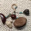 Nuevo colgante de bolsa de cuentas de semillas que cumple deseos estilo chino, llavero de Bodhi natural tejido a mano, decoración artística retro para bolsa