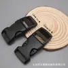 Suministro puntual Hebilla curva de 1.5 cm Hebilla de seguridad para casco de patinaje de ruedas Hebilla curva de plástico POM Accesorios para casco