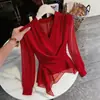 Camisa de lujo de manga larga estilo francés hecha a medida para mujer, nueva colección otoño 2026, diseño elegante con cintura ceñida y escote en V, versátil