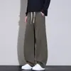 Pantalones Rectos de Lyocell Tencel para Hombre Otoño 2026, Versátiles, Modernos, Estilo Americano, Corte Holgado con Efecto de Caída, Casual