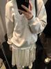 Moletom Cinza Estilo Coreano com Laço e Bordado Pesado de Gola Redonda para Mulheres, Temporada Outono/Inverno 2025, Forrado com Fleece, Caimento Solto, Top que Cobre o Quadril