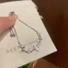Pulseira Deslizante Folha de Ginkgo com Pedras de Zircônia e Madrepérola Estilo Coreano, Toque de Luxo Leve e Sofisticado, Joia Ajustável para Estudantes e Melhores Amigos, Atacado