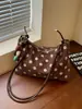 Bolsa de mano retro de lunares estilo coreano transfronteriza para mujer, nuevo modelo 2026, moda diaria, gran capacidad, para ir al trabajo, de hombro y para llevar debajo del brazo