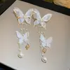 Brincos de Agulha Prata com Diamantes e Pérolas, Design de Borla em Flor, Brincos Estilosos e Luxuosos com um Toque de Alto Padrão