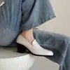 Zapatos Pequeños de Cuero con Tacón Alto Grueso para Mujer Botines de Media Caña Estilo Nuevo de Otoño Todo Cuero Genuino Piel de Vaca Punta Cuadrada Zapatos de Moda Zapatos de Temporada para Mujer