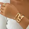Diseño Metálico Geométrico Calado Pulsera Abierta y Juego de Anillos, Joyería de Estilo Punk Retro de Moda Transfronteriza para Mujeres