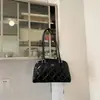 Shuai Mijia 2026 Primavera Nuevo Estilo Bolso de Bowling con Patrón de Diamantes para Mujer, Bolso de Hombro Moderno y Elegante, Bolso de Mano Sencillo para el Trabajo