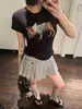 Camiseta de manga corta con estampado de cachorros estilo retro americano para mujer, top versátil de cuello redondo ajustado a la moda para el verano 2026