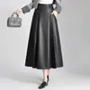 Elegante falda de cuero plisada y fluida para mujer, nueva colección otoño/invierno 2026, falda de línea A de longitud media