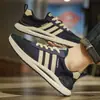 Seleccionados Cuidadosamente Transfronterizos 2025 Nuevos Moda de Suela Gruesa Guerrero Negro Fuente Mayorista Fábrica Zapatillas para Correr Transpirables Algodón Simple Mismo Estilo