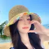 Chapéu de Pescador com Proteção Solar Ins, Chapéu de Palha Dobrável Fresco e Simples de Verão para Mulheres, Design Floral, Adequado para Passeios e Férias, Chapéu de Sol, Estilo Hyuna
