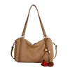 Bolsa Boston grande de alta capacidade para viagens internacionais, couro macio, estilo vintage, bolsa de ombro única e transversal, casual e versátil, adequada para o trajeto diário e pode ser carregada como uma bolsa de mão