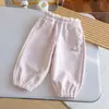 Pantalones de Chándal Casuales Lindos para Niñas 2026 Otoño Nuevo Estilo Pantalones de Linterna Deportivos para Bebé Niña Cómodos y Amigables con la Piel Joggers