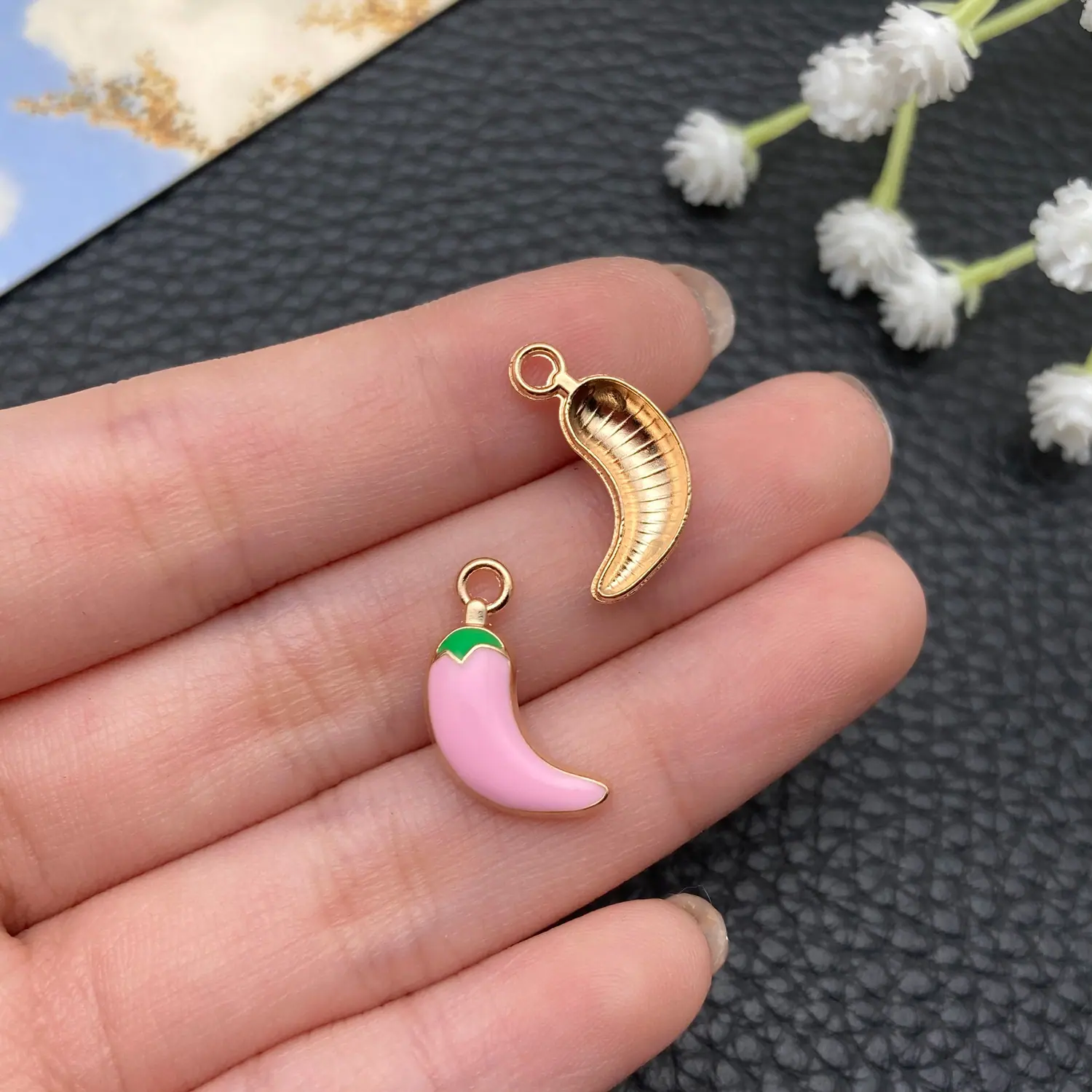 23378-J-粉色滴油锌合金单面辣椒18x12x3mm-0