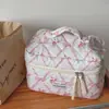 Bolsa de Cosméticos Flor de Lazo Gran Capacidad Neceser Estilo de Corte Bonita Acolchada Suave Bolsa de Almacenamiento Bolso de Mano