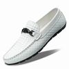Mocasines blancos de primavera y verano para hombre, zapatos casuales británicos de cuero, zapatos de oficina de negocios de talla grande, piel de vaca de capa superior