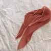 Bufanda de seda versátil de color liso arrugado para primavera y verano, para mujer, diadema elegante, pañuelo de cuello elegante, accesorio para bolso, protector de cuello, pañuelo pequeño plisado