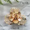 Casamento de Noiva Decoração de Leque de Casamento Material Metálico 47mm Leque Banhado Pendurado Acessórios de Joia Flor Soldada Multicamada