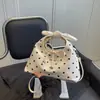 Bolso Nuevo de Lunares de Nicho 2026, Bolso Tote Pequeño de Gama Alta para Salidas, Bolso de Hombro y Cruzado de Moda y Versátil para el Trabajo