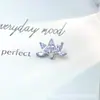 Pendientes de Titanio F-136 Aleación de Titanio Circonia Flor de Loto G23 Titanio Rosca Interna Circonia Labret Piercing Joyería Cabeza