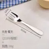 Acero Inoxidable 316 Tenedor y Cuchara de Dibujos Animados para Niños Caja Portátil Juego de Dos Piezas de Aspecto Elegante Tenedor y Cuchara de Postre para Bebé para el Hogar