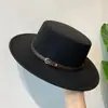 Sombrero de Lana Negro Estilo Jazz de Ala Ancha Retro para Hombre y Mujer con Cinturón Otoño e Invierno Lolita Estilo Británico Europeo y Americano