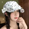 Boina de Lunares con Lazo, Estilo Ligero de Verano, Gorra Plana tipo Pato para Adelgazar el Rostro, Gorra de Periodista con Protección Solar