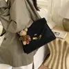 Bolso Pequeño para Mujer 2026 Nuevo de Moda Primavera Gama Alta Moda Versátil Casual Bolso de Hombro Cruzado Bolso para Viajar