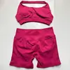 En Stock Dfyne Mismo Estilo Conjunto de Yoga de Alta Elasticidad Sujetador Halter y Conjunto de Shorts Conjunto de Yoga Fitness sin Costuras