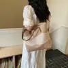 Bolsa de palha grande e estilosa para mulheres, bolsa de praia casual estilo férias, bolsa de ombro versátil tecida com color blocking para o dia a dia