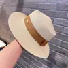 Novedad Accesorios de Tela Sombrero Mujer Elegante Versátil Sombrero de Paja alta calidad Plano Protector Solar Sombrero de Sol de Verano