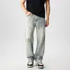 Calça Jeans Rasgada Retro Americana para Homens 2025 Novo Estilo Solta Reta Azul Claro Tendência Marca Lavada Calça Longa para Primavera e Outono