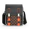 Bolso Bandolera Retro Transfronterizo para Hombre Bolso Cuadrado Pequeño Europeo y Americano Versátil Simple Moda Mochila Casual de Gran Capacidad