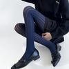 Outono e inverno Nicho Retro Love Dark Pattern Tridimensional Vertical Pattern Jacquard Slim Base Meias Femininas Primavera e Outono Cor Sólida Meias de Seda Personalizadas