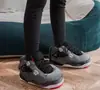 Zapatos sucios para hombre y mujer, un par de cono de felpa peluda, zapatos de invierno raros de algodón de coco, zapatillas divertidas de algodón Aj, venta al por mayor