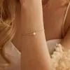 Pulsera de Perlas de Imitación de Comercio Exterior Europeo y Americano, Estilo Retro Clásico de Moda Sencillo, Cadena de Muñeca de Temperamento Suave, Regalo para Mujer 2026