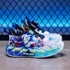 Tênis infantis com luz 2026 outono sapatos infantis com solas macias, antiderrapantes, superfície de couro respirável, tênis de corrida leves em EVA