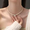 Colar com Pingente de Camélia com Gota de Óleo e Pérola de Vidro Feminino Estilo Francês Elegante Popular na Internet Namorada Flor Pérola Corrente de Clavícula