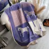 Bufanda con estampado bonito, cálida y de invierno, de cachemira con diseño de gato, para mujer, de doble uso.