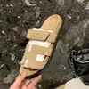 Pantuflas de comercio exterior para mujer, nuevo estilo 2025, diseño color block, casual y versátil, suela gruesa, con correas de velcro, sandalias de playa de moda