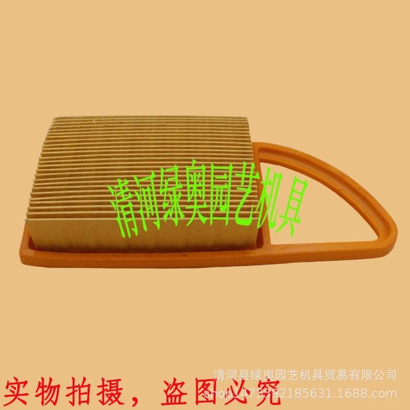 10641088671_565225094