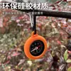 Uma bússola mini indispensável para entusiastas de atividades ao ar livre, feita de silicone macio, à prova de choque e elegante, fica ótima em mochilas e é perfeita para caminhadas e aventuras.