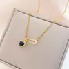 Collar Cruzado Europeo y Americano Pin de Amor Collar Cadena de Clavícula de Acero de Titanio Distintivo de Lujo Ligero para Mujer Estilo Ins Sentido Avanzado Nicho