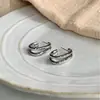 Brincos Argola Ovais de Meia-Lua com Camada Dupla Estilo Minimalista Nicho Coreano e Japonês Moda Versátil Brincos Exagerados para Mulheres
