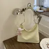 Bolsa de ombro transversal 2026 nova moda tendência high-end nicho coreano para axila para mulheres, bolsa tote, bolsa de ombro de grande capacidade