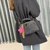 Oubena Mini Bolsa Pequeña Bolso de Mujer 2025 Otoño e Invierno Nuevo Estilo Bolso de Mano Cuadrado Pequeño Bolso de Hombro Cruzado Elegante de Alta Gama